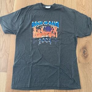 Vintage EDM Rave 2004 Graphic Tee - Charcoal Large